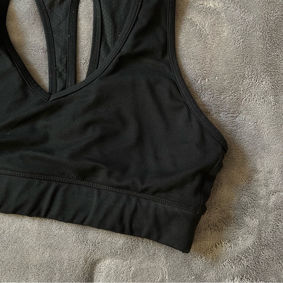 Four Athletics Paleomg Black Sports Bra size 8 - Picture 3 of 4